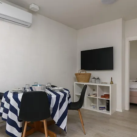 Apartment Yucca, 2-min To The And 5 To