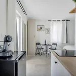 Yucca, 2-min To The And 5 To Apartment Trogir