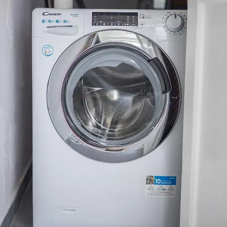 Yucca, 2-min To The And 5 To