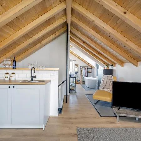 Apartment Yucca, 2-min To The And 5 To