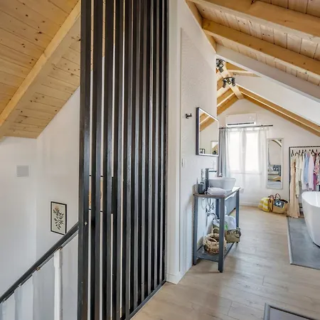 Yucca, 2-min To The And 5 To Apartment