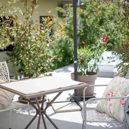 Yucca, 2-min To The And 5 To Trogir