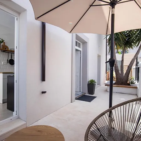 Apartment Yucca, 2-min To The And 5 To